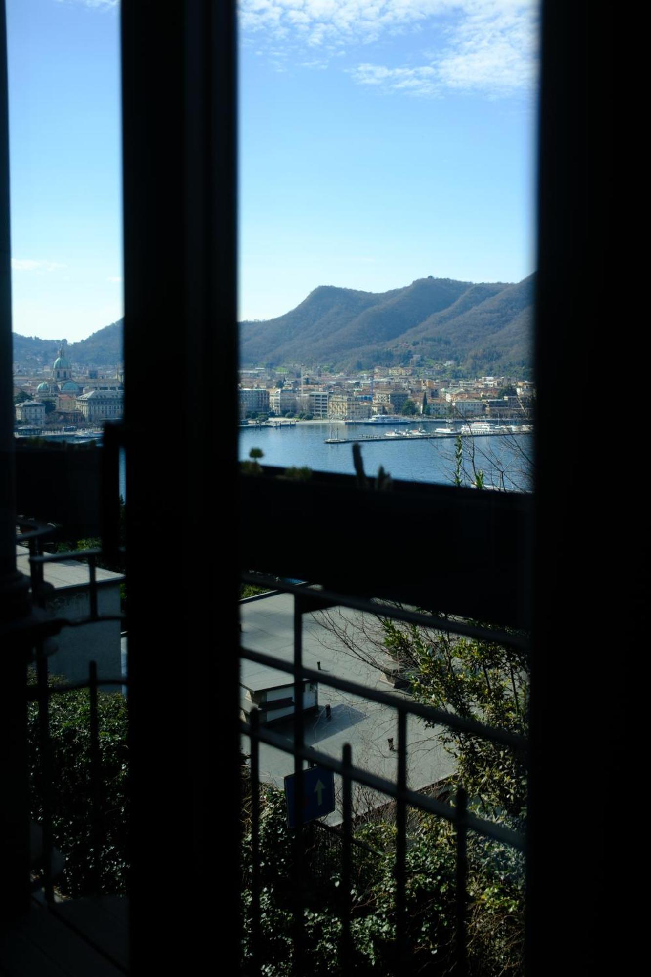 Veranda Lake View Como Bagian luar foto